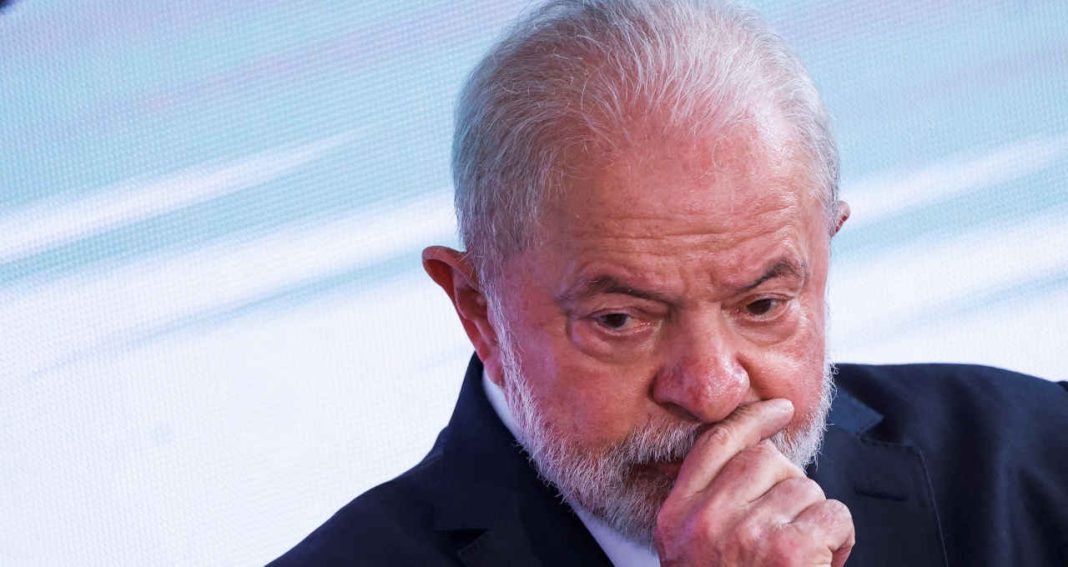 O início deste terceiro governo Lula também passou por questão envolvendo o mercado interacional